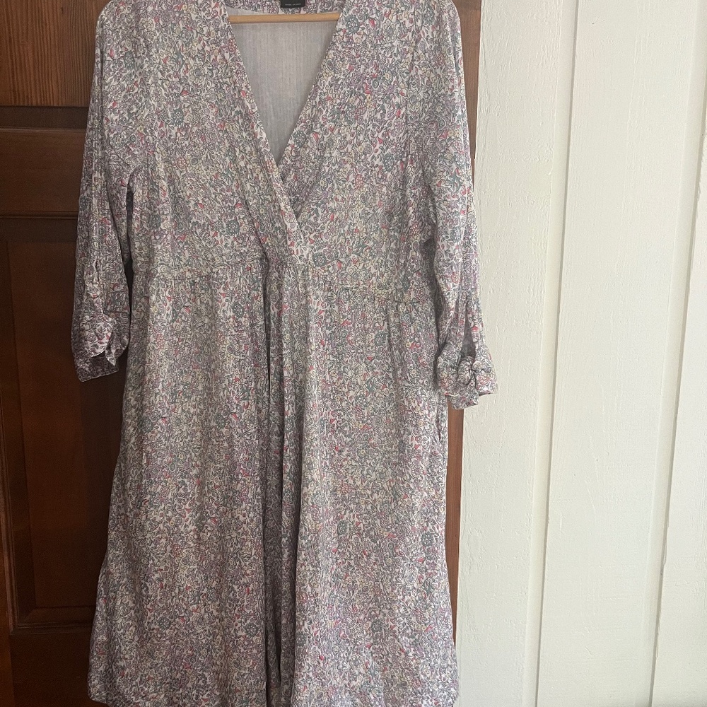 Hatch floral dress size large maternity
